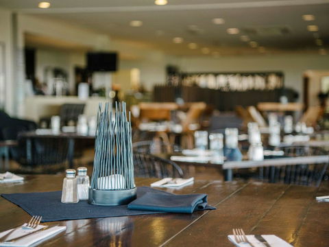 Mercure Clear Mountain Lodge - Accommodation NT 35