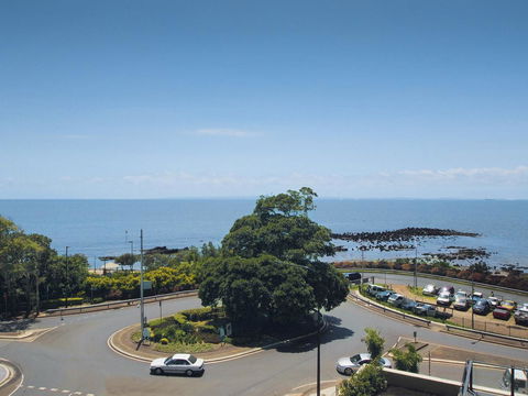 Oaks Redcliffe Mon Komo Suites - Accommodation NT 2