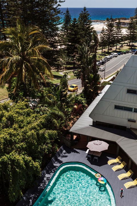 Rainbow Bay Backpackers - Accommodation NT 24