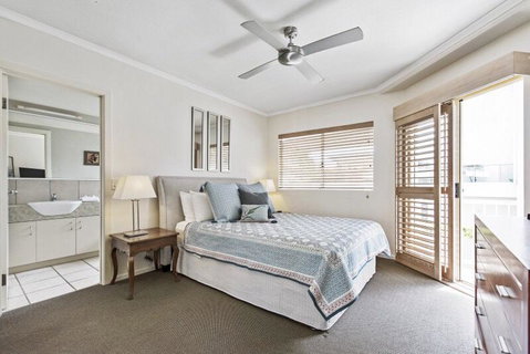 Riverside - Accommodation NT 18