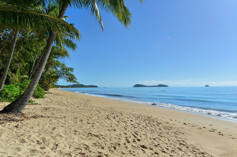 Agincourt Beachfront Apartments - Accommodation NT 22