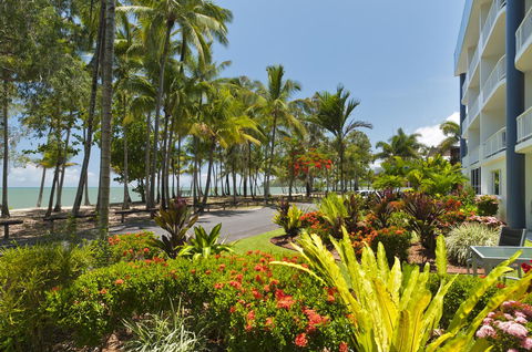 Agincourt Beachfront Apartments - Accommodation NT 26