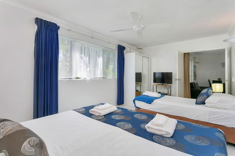 Agincourt Beachfront Apartments - Accommodation NT 16