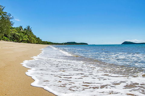 Agincourt Beachfront Apartments - Accommodation NT 19