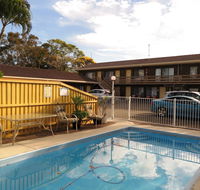 Twin Pines Motel - Accommodation NT