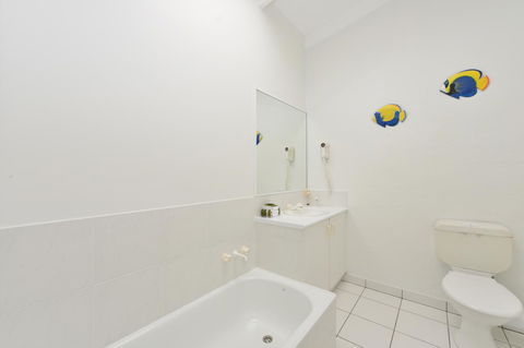 Seascape Holidays At Beachfront Terraces - Accommodation NT 8