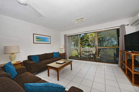 Seascape Holidays At Beachfront Terraces - Accommodation NT 4
