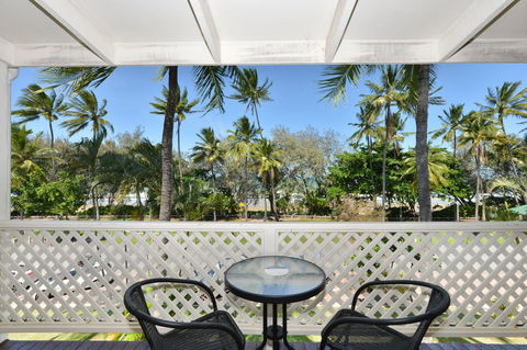 Seascape Holidays At Beachfront Terraces - Accommodation NT 29