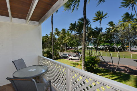 Seascape Holidays At Beachfront Terraces - Accommodation NT 13