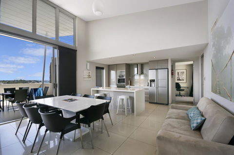 Redvue Holiday Apartments - Accommodation NT 28