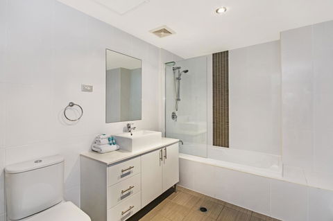 Redvue Holiday Apartments - Accommodation NT 11