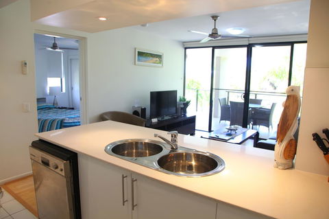 Agnes Water Beach Club - NT Tourism 12