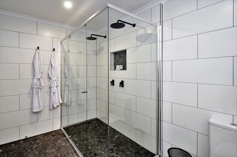 Hotel Grand Chancellor Townsville - NT Tourism 7