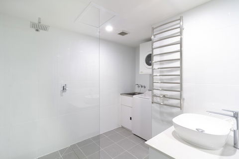 The White House Port Douglas - Accommodation NT 30