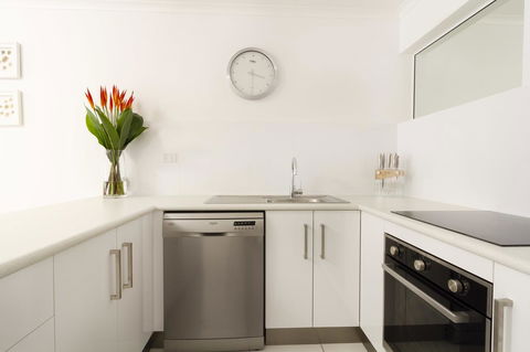 The White House Port Douglas - Accommodation NT 10