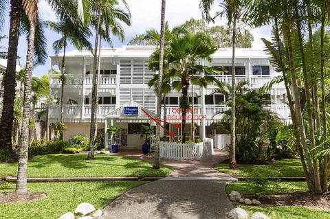 The White House Port Douglas - Accommodation NT 1