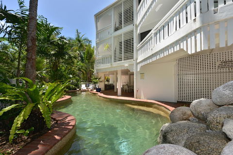 The White House Port Douglas - Accommodation NT 18