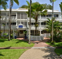 The White House Port Douglas - Accommodation NT