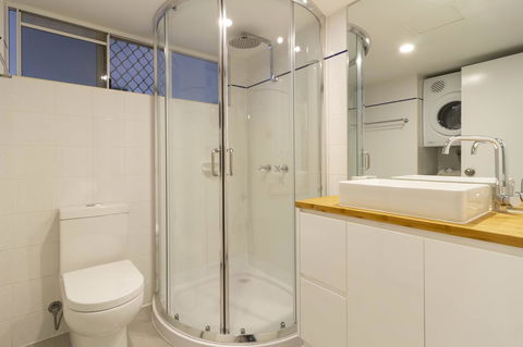 The White House Port Douglas - Accommodation NT 4