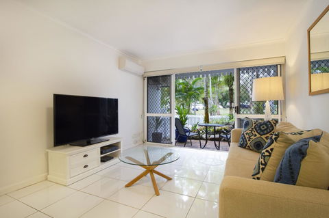 The White House Port Douglas - Accommodation NT 16