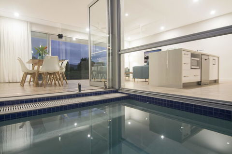 Pool Resort Port Douglas - Accommodation NT 36