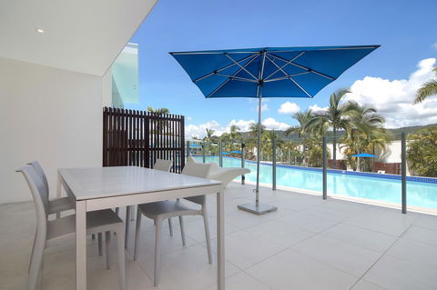 Pool Resort Port Douglas - Accommodation NT 9