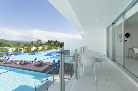 Pool Resort Port Douglas - Accommodation NT 26