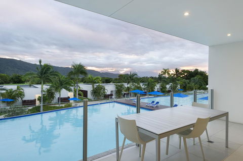 Pool Resort Port Douglas - Accommodation NT 18