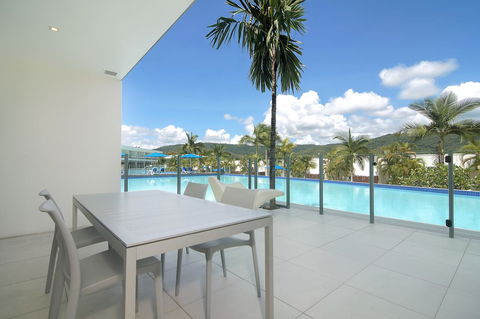 Pool Resort Port Douglas - Accommodation NT 31