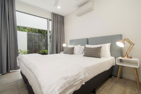 Pool Resort Port Douglas - Accommodation NT 42