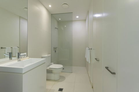 Pool Resort Port Douglas - Accommodation NT 25