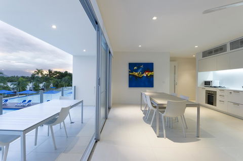 Pool Resort Port Douglas - Accommodation NT 16