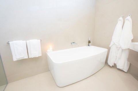 Pacific Hotel Cairns - Accommodation NT 23