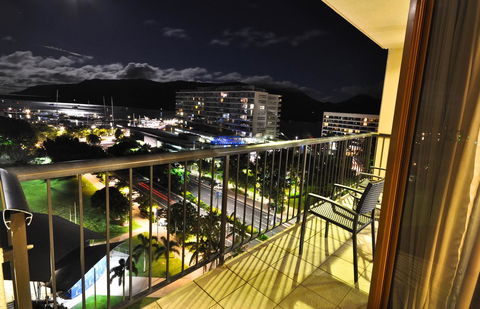 Pacific Hotel Cairns - Accommodation NT 37