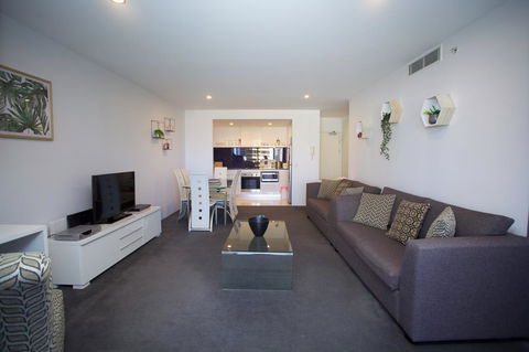 Circle Luxury Holidays - Accommodation NT 2