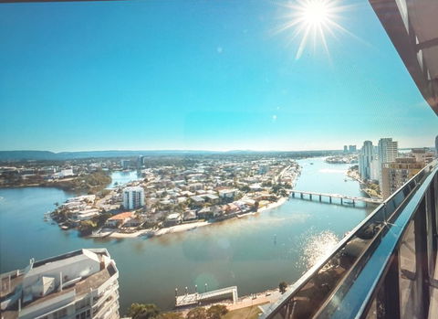 Circle Luxury Holidays - Accommodation NT 10