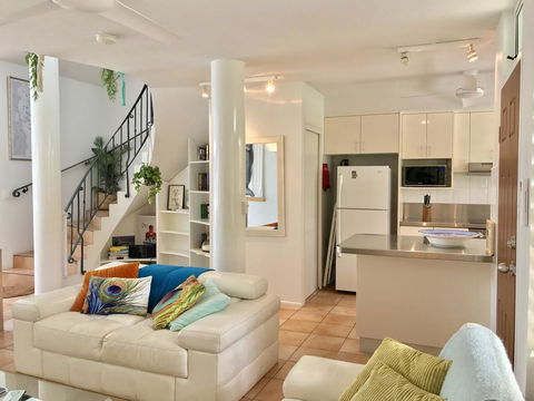 [ ANDY'S BEACH HOUSE ] - Accommodation NT 35