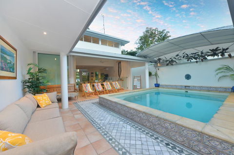 [ ANDY'S BEACH HOUSE ] - Accommodation NT 17