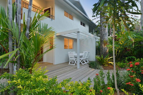 [ ANDY'S BEACH HOUSE ] - Accommodation NT 12