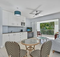 Couples private spa beach getaway - NT Tourism