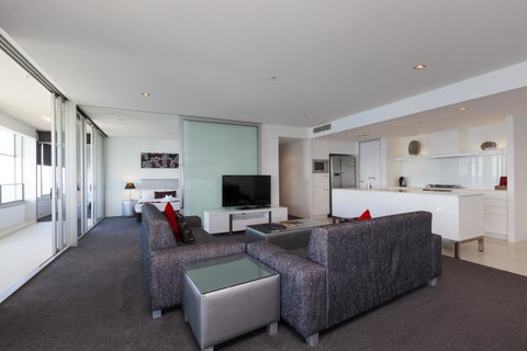 Q1 Resort & Spa - Official - Accommodation NT 38