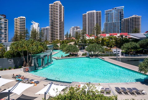 Q1 Resort & Spa - Official - Accommodation NT 3