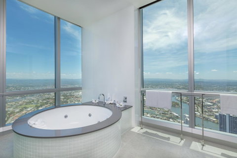 Q1 Resort & Spa - Official - Accommodation NT 28