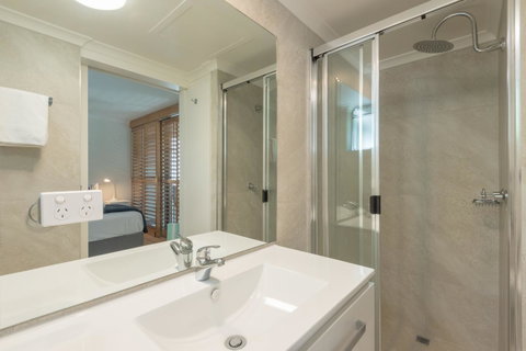 Munna Beach Apartments - Accommodation NT 35