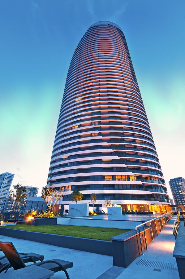Broadbeach QLD Accommodation NT
