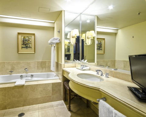 Stamford Plaza Brisbane - Accommodation NT 10