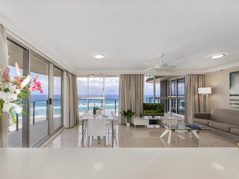 Sunbird Beach Resort Main Beach - Accommodation NT 18