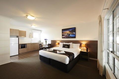Takalvan Motel - NT Tourism 0