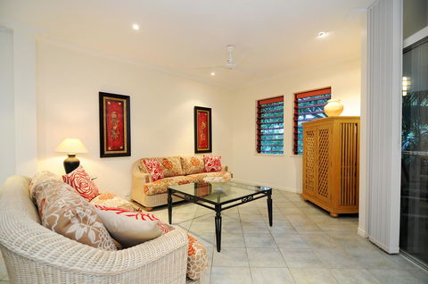 Oasis At Palm Cove - NT Tourism 1