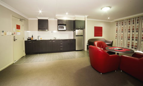 Platinum International - Accommodation NT 11